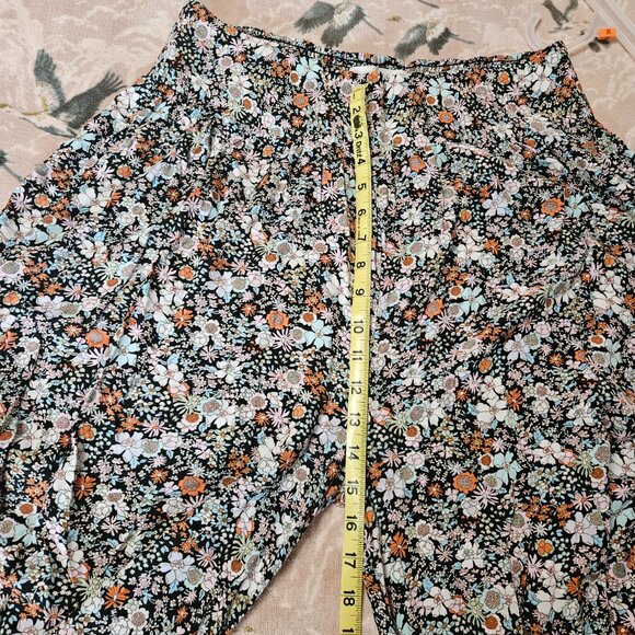 Natural Life brand wide leg flowy pant - Picture 7 of 8